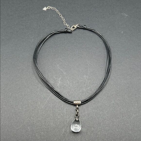 Retired Silpada Leather Cord Sterling Silver Faceted Crystal Pendant Necklace - Picture 1 of 9